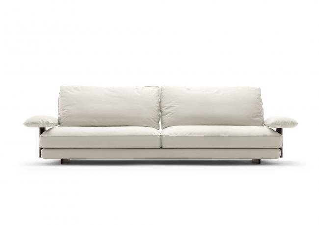 Best Italian Leather Sofas of 2025